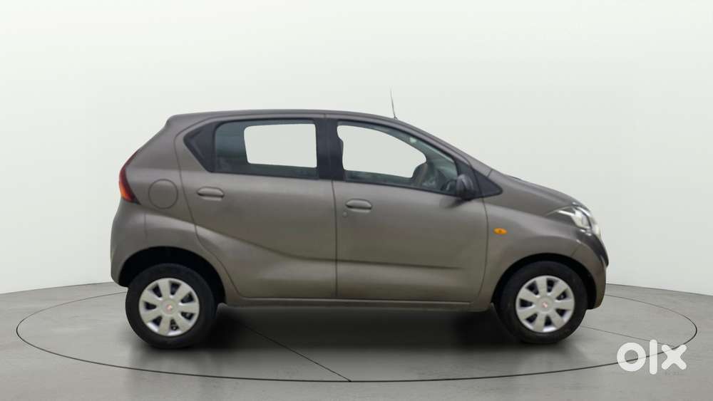 Datsun Redigo T Option, 2017, Petrol