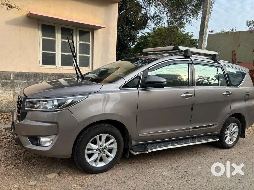 Toyota Innova Crysta 2018 Diesel 261000 Km Driven