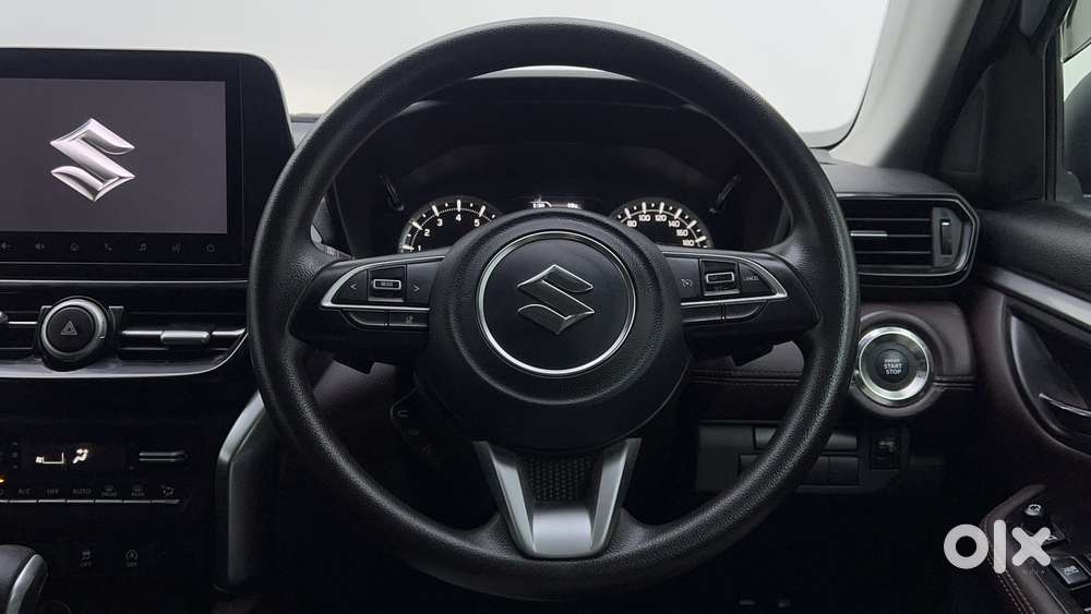 Maruti Suzuki Grand Vitara 1.5 Zeta Smart Hybrid At, 2023, Petrol