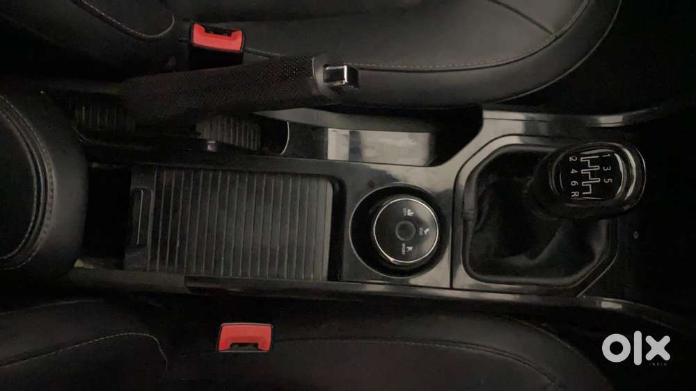 Tata Nexon 1.2 Revotron Xz Plus, 2022, Petrol