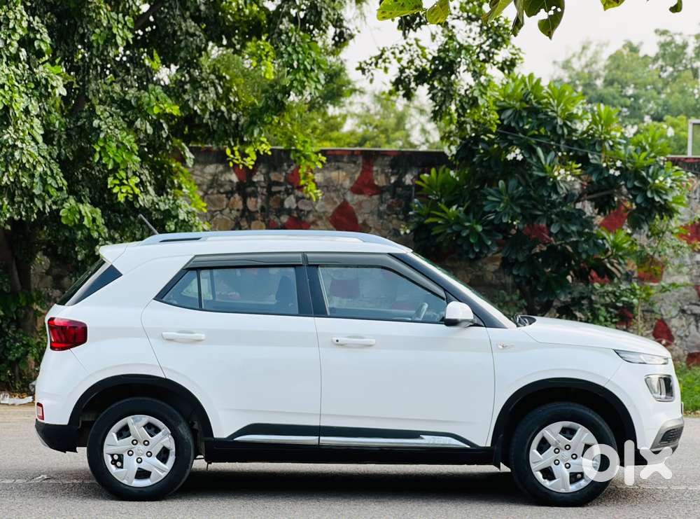 Hyundai Venue S Mt 1.2 Kappa, 2022, Petrol