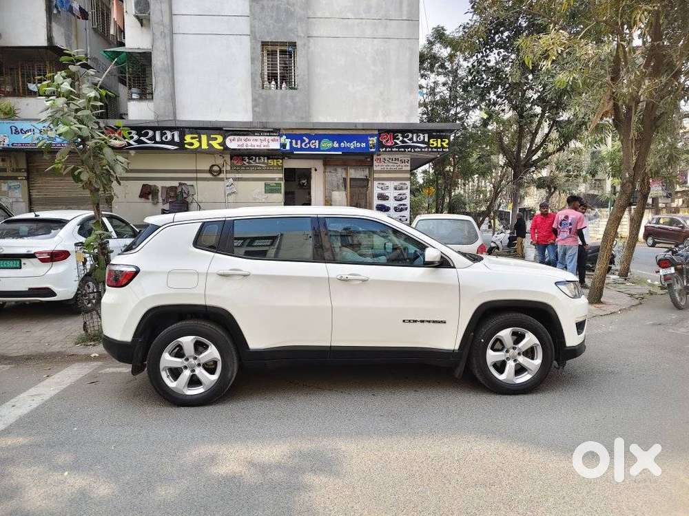 Jeep Compass 2.0 Longitude Option, 2017, Diesel