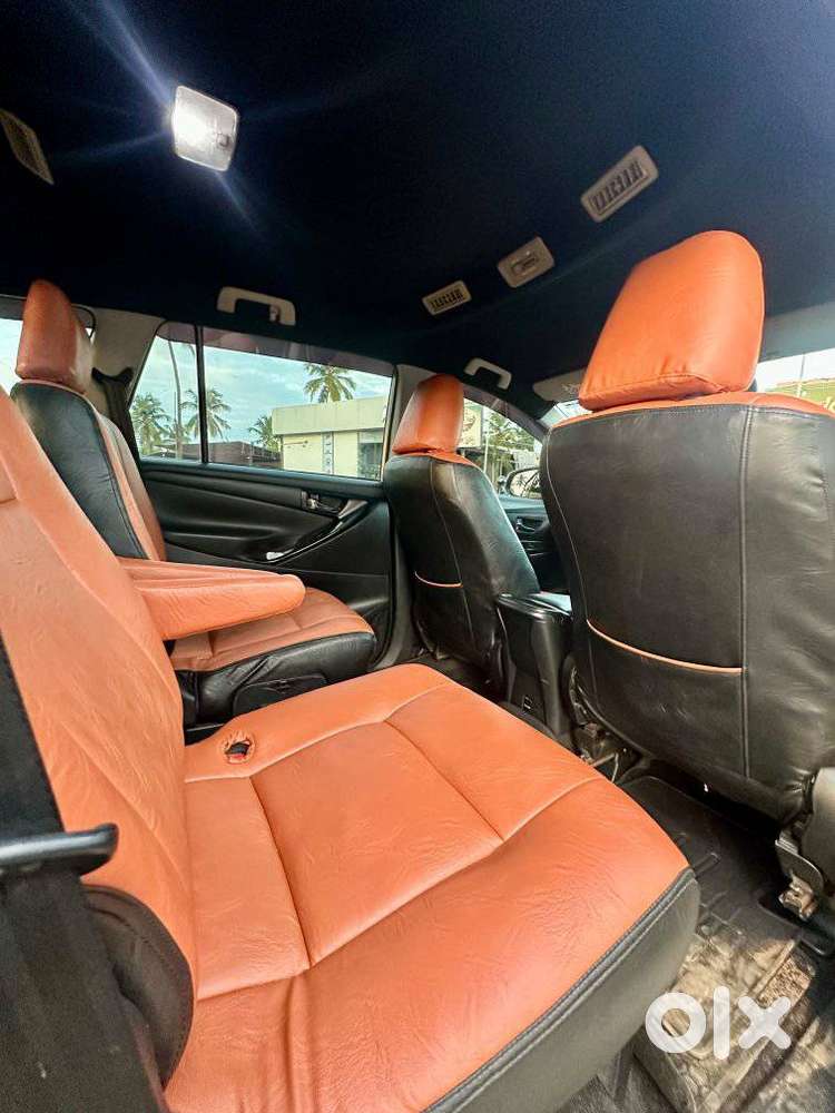 Toyota Innova Crysta 2.4 G Mt, 2017, Diesel