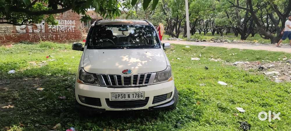 Mahindra Xylo 2016