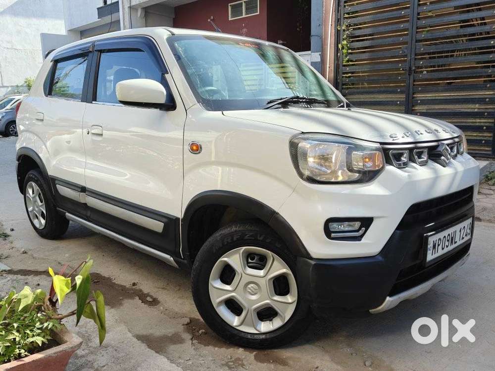 Maruti Suzuki S-presso Vxi Opt, 2022, Petrol