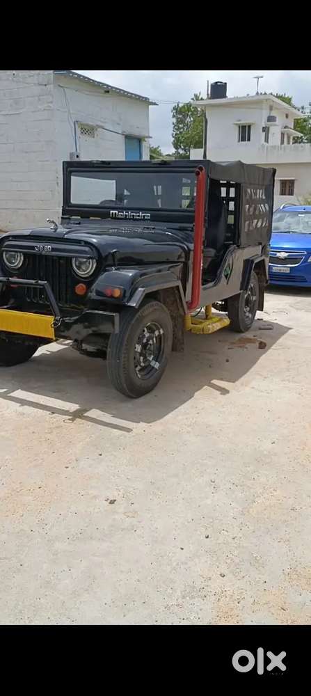 Mahindra Jeep 1989