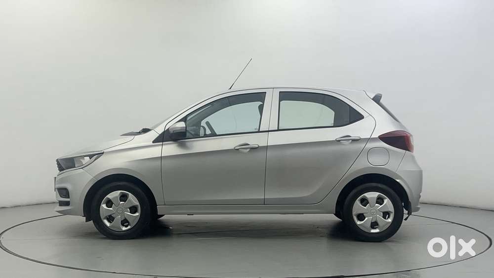 Tata Tiago 1.2 Revotron Xt Option, 2021, Petrol