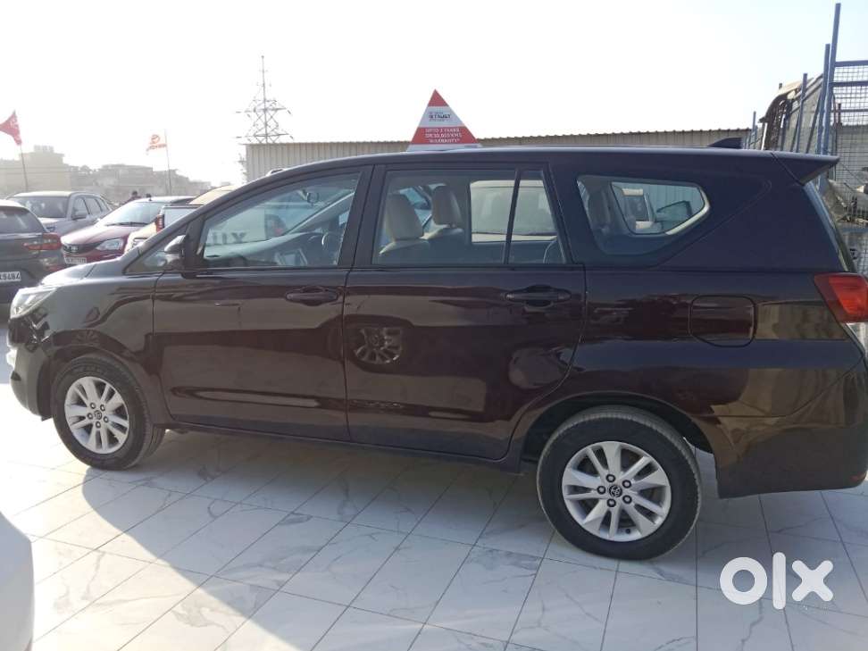 Toyota Innova 2.5 G (diesel) 7 Seater Bs Iv, 2019, Diesel