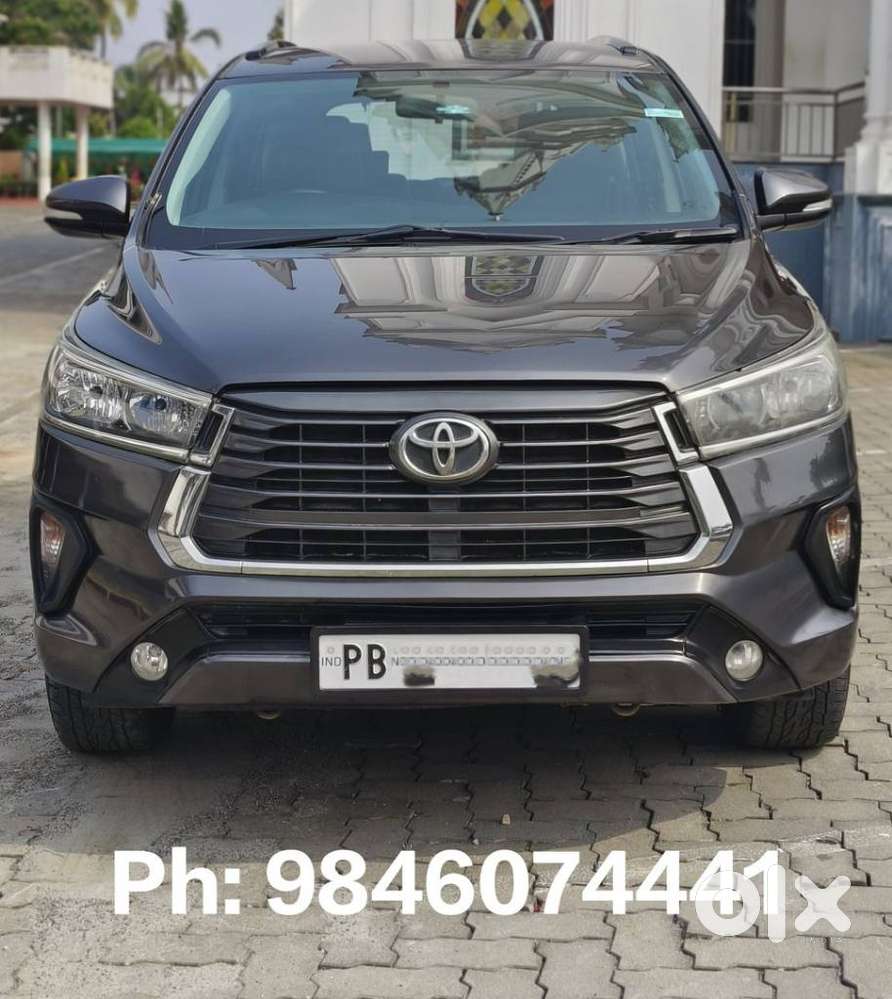 Toyota Innova Crysta 2.4 Gx Mt, 2017, Diesel