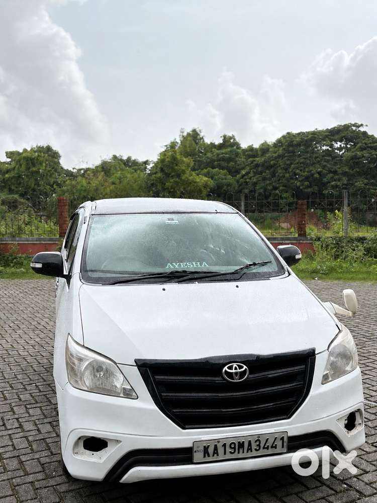 Toyota Innova 2009 Model