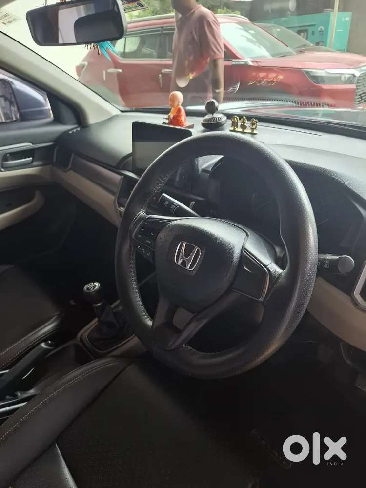 Honda Elevate Petrol V 2024