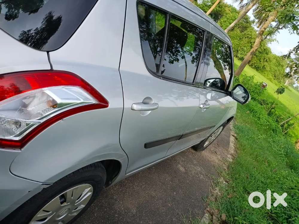 Maruti Suzuki Swift 1.2 2012