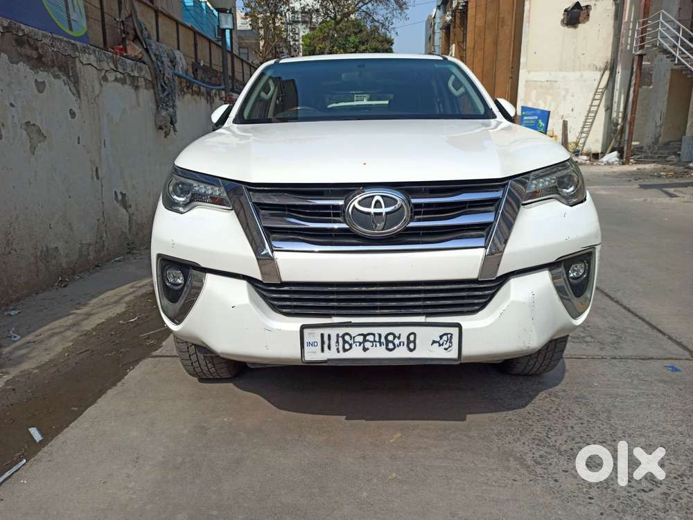 Toyota Fortuner 4x2 At 2.8 Diesel, 2017, Diesel