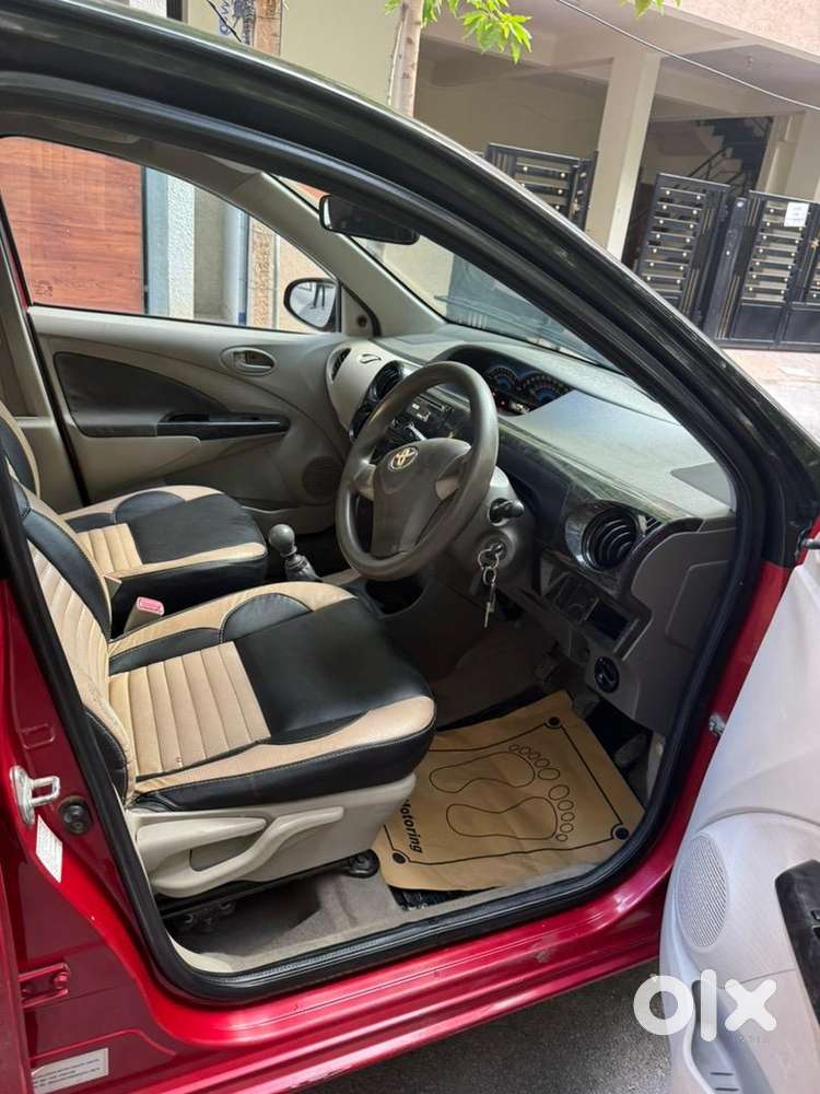 Toyota Etios Liva 2017 Vd Diesel Limited Edition Dual Tone