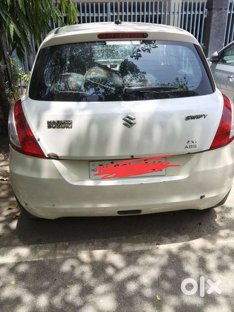 Maruti Suzuki Swift Zxi, 2012, Petrol