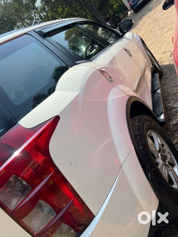 Mahindra Xuv500 2013