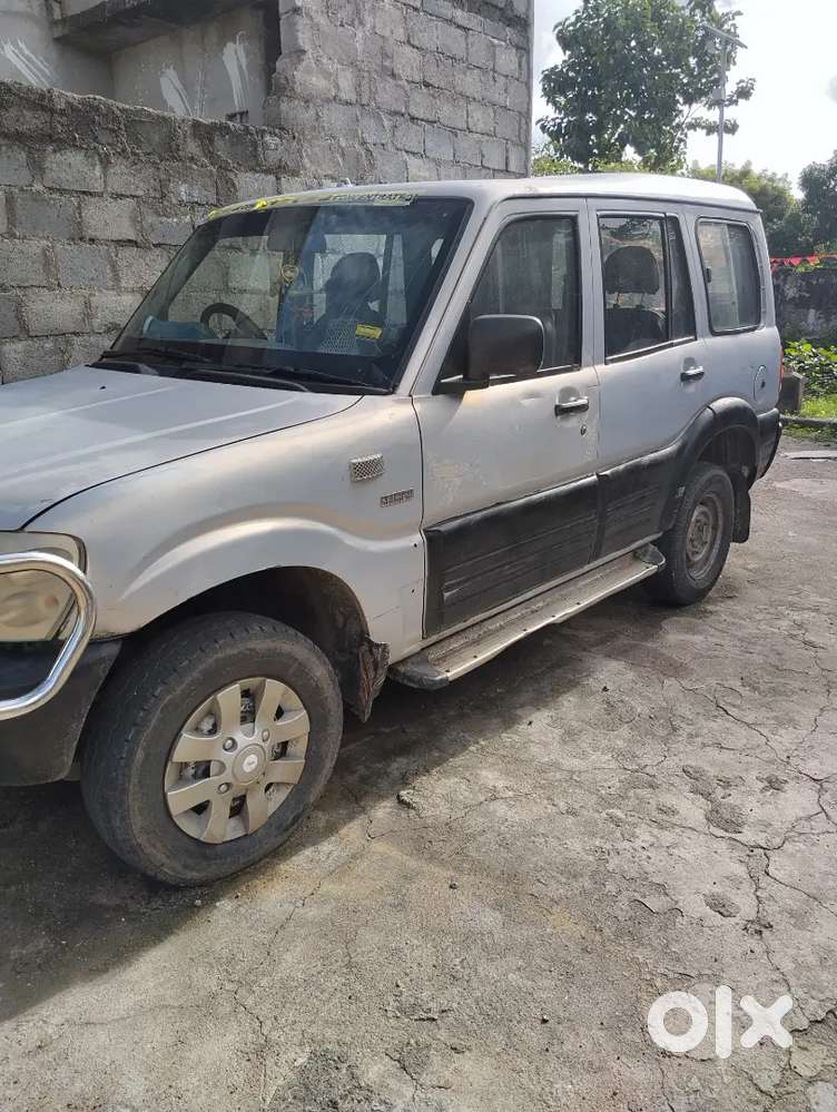 Mahindra Scorpio Classic 2003 Diesel 370000 Km Driven