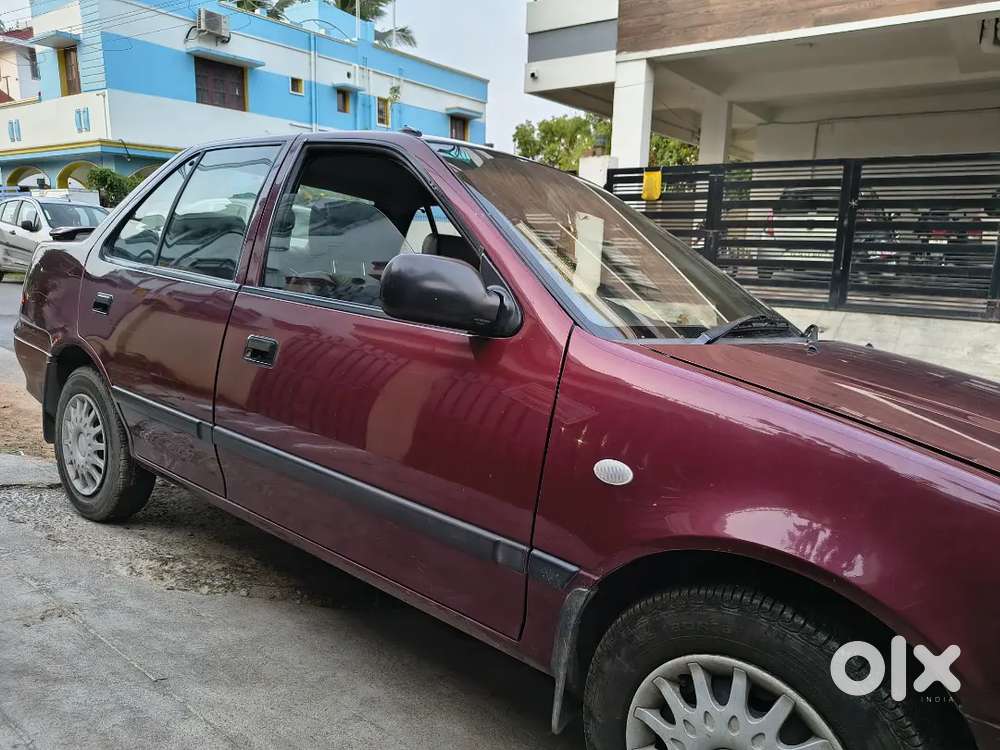Maruti Esteem