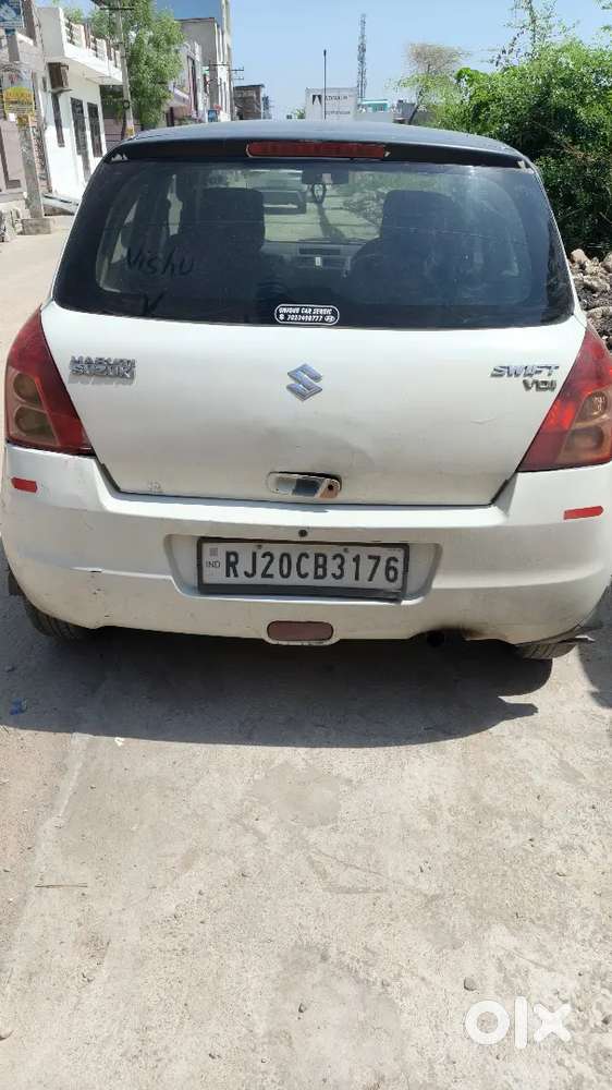 Maruti Suzuki Swift 2010
