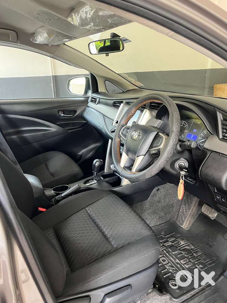 Toyota Innova Crysta 2022 Diesel 42000 Km Driven