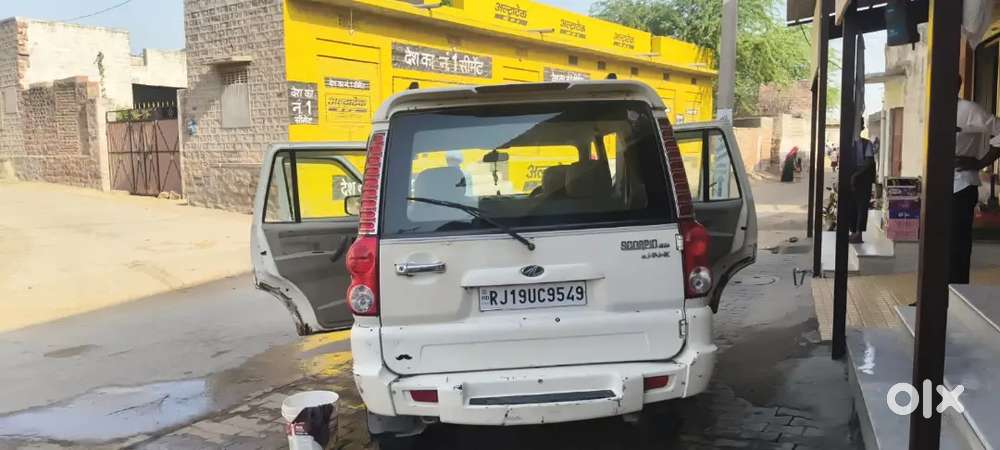 Mahindra Scorpio 2013 Diesel Manual