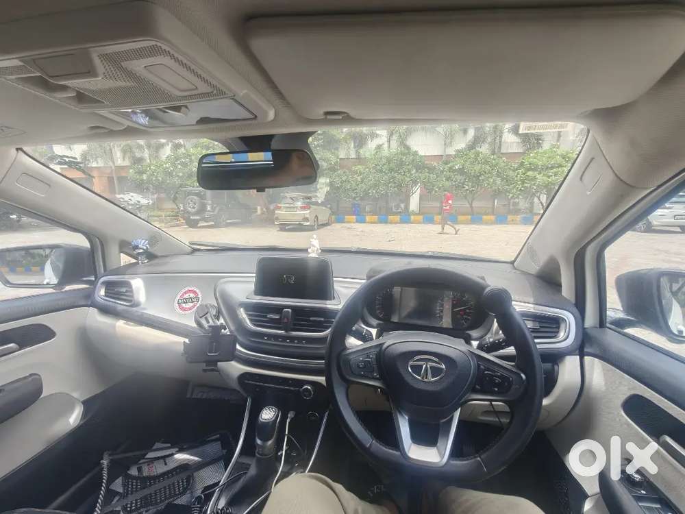Tata Altroz Xza Plus Petrol 2023 Dca (dct/dsg)gearbox