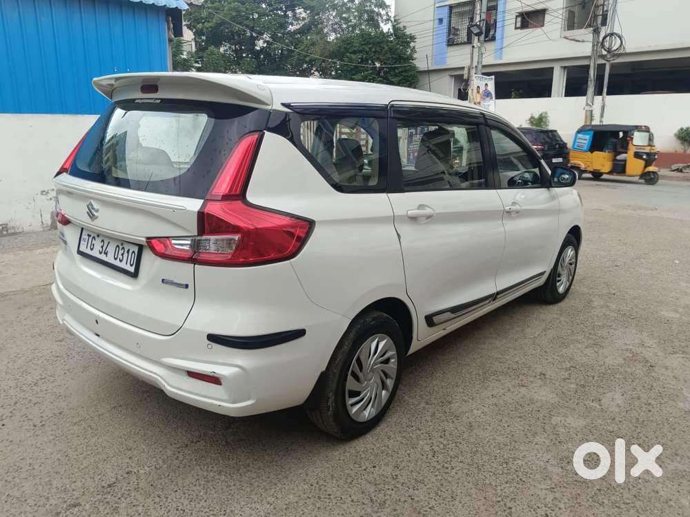 Maruti Suzuki Ertiga Vxi (o) Cng, 2025, Petrol