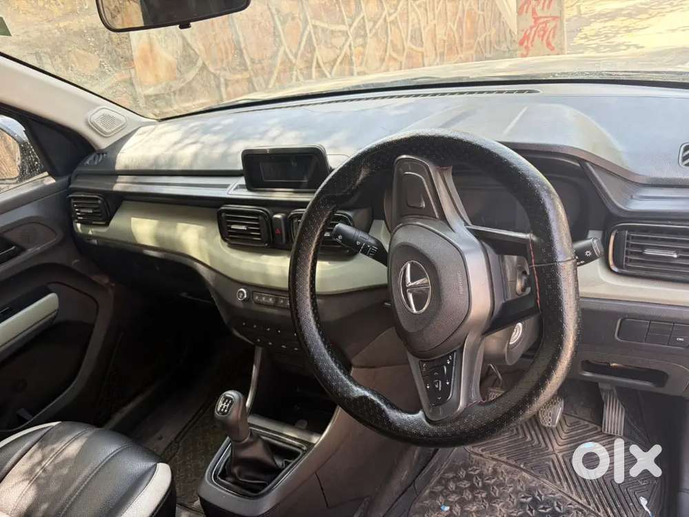 Tata Punch 2023 Cng & Hybrids 54600 Km Driven