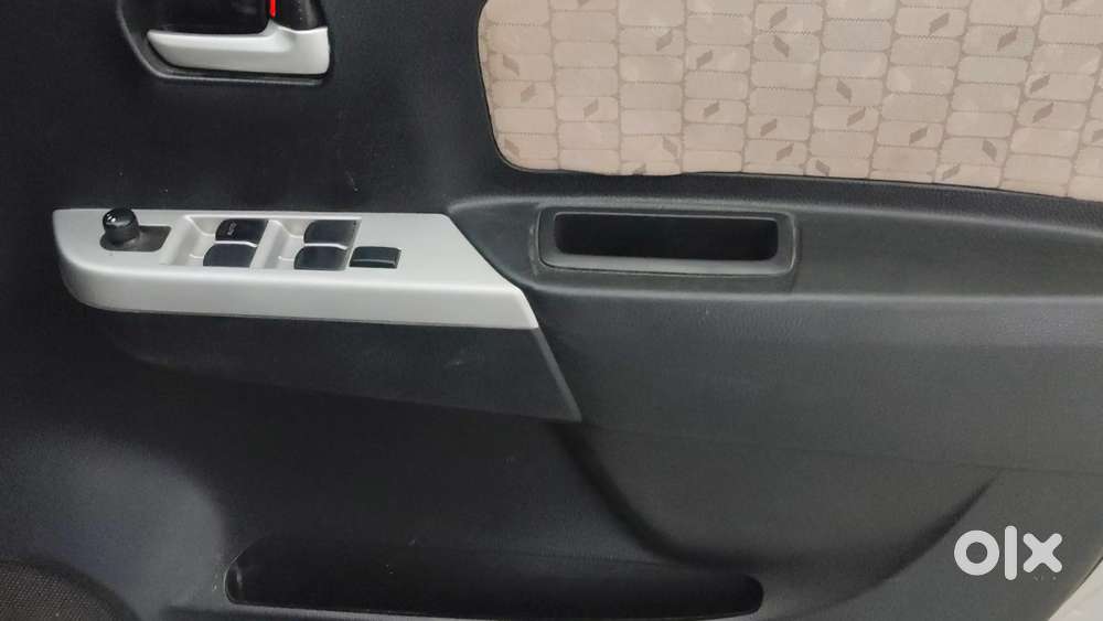 Maruti Suzuki Wagon R Vxi Amt, 2016, Petrol