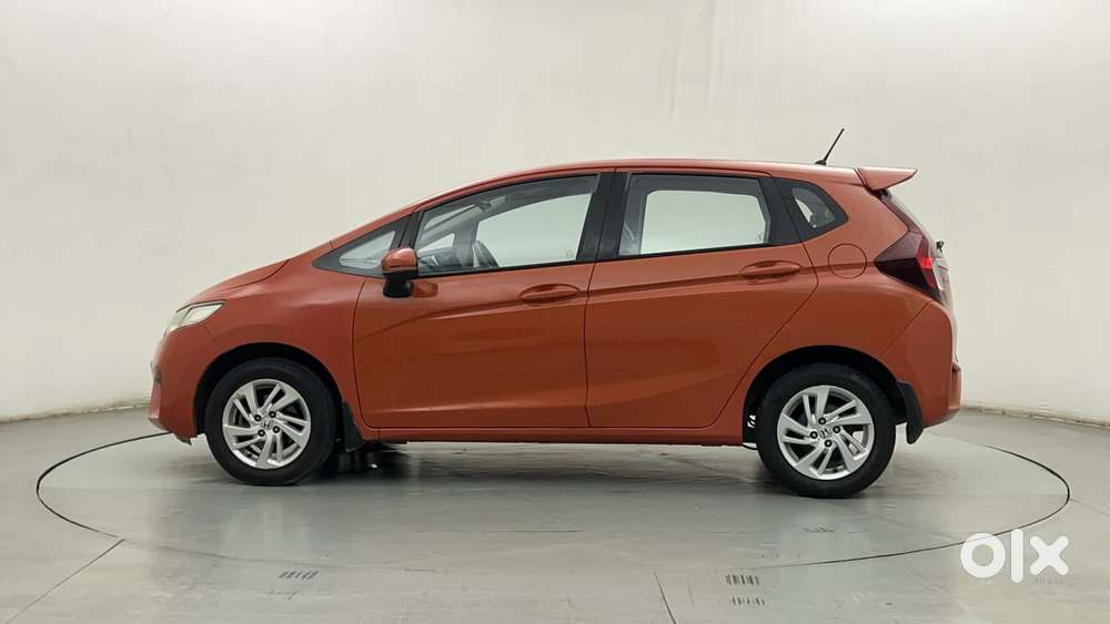 Honda Jazz [2020-2023] 1.2 Vx I-vtec Mt, 2015, Petrol