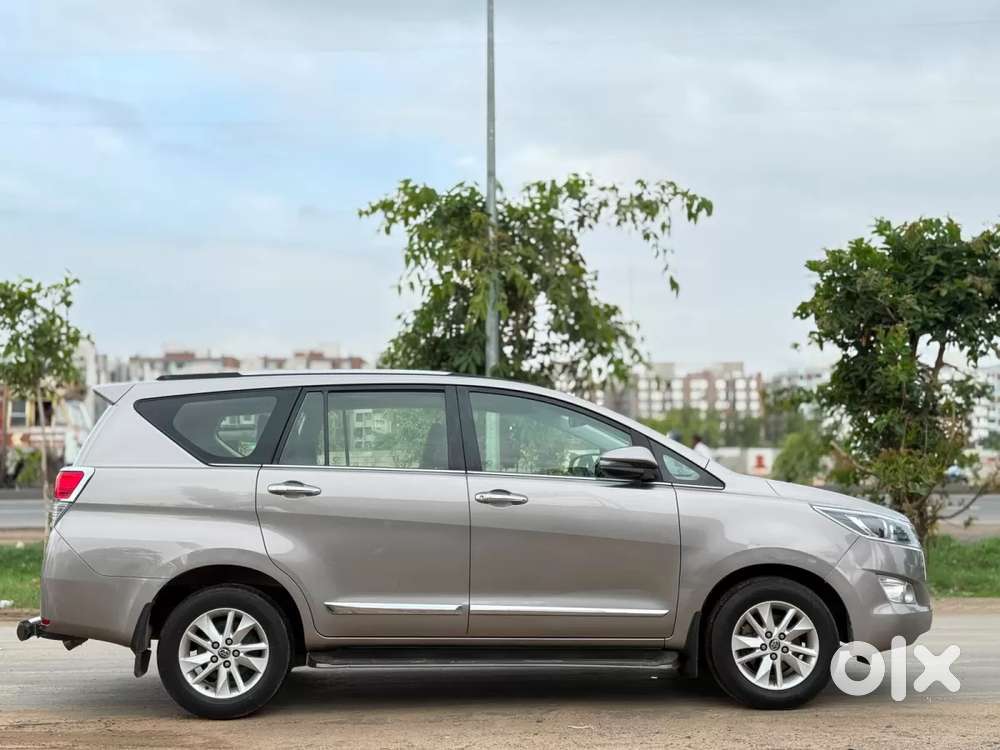 Toyota Innova Crysta 2.4 V 7 Str, 2019, Diesel