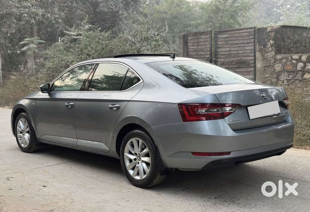 Skoda Superb 2.0 Tsi At L&k, 2016, Petrol