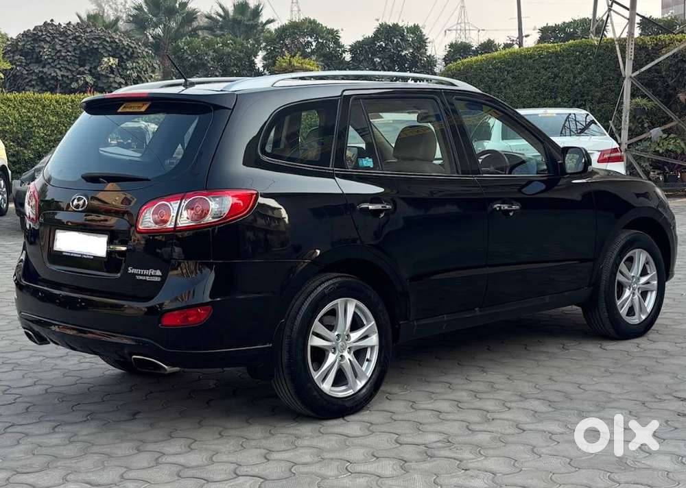 Hyundai Santa Fe 4wd At 2013, 86000 Kms Chandigarh Registration.