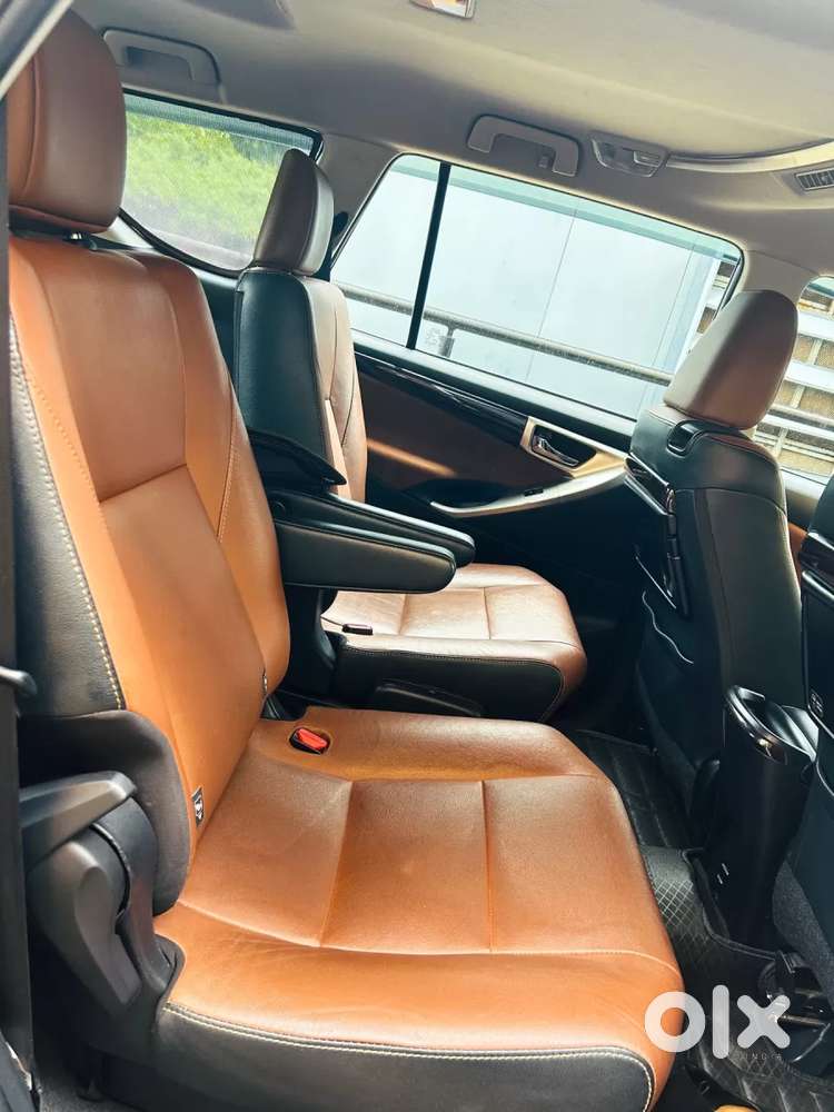 Toyota Innova Crysta [2020-ongoing] 2.7 Zx At 7 Str, 2018, Petrol
