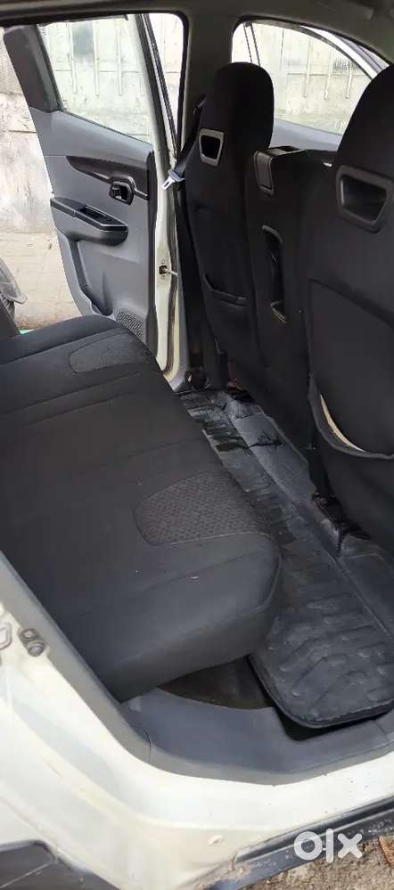 Mahindra Kuv 100 2018 Cng Not On Paper