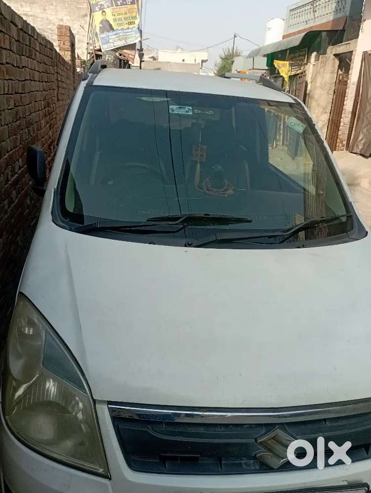Best Car H Cng Pass H. 35+ Average Jiss Bhai Ko Leni H Wahi Sms Kre.