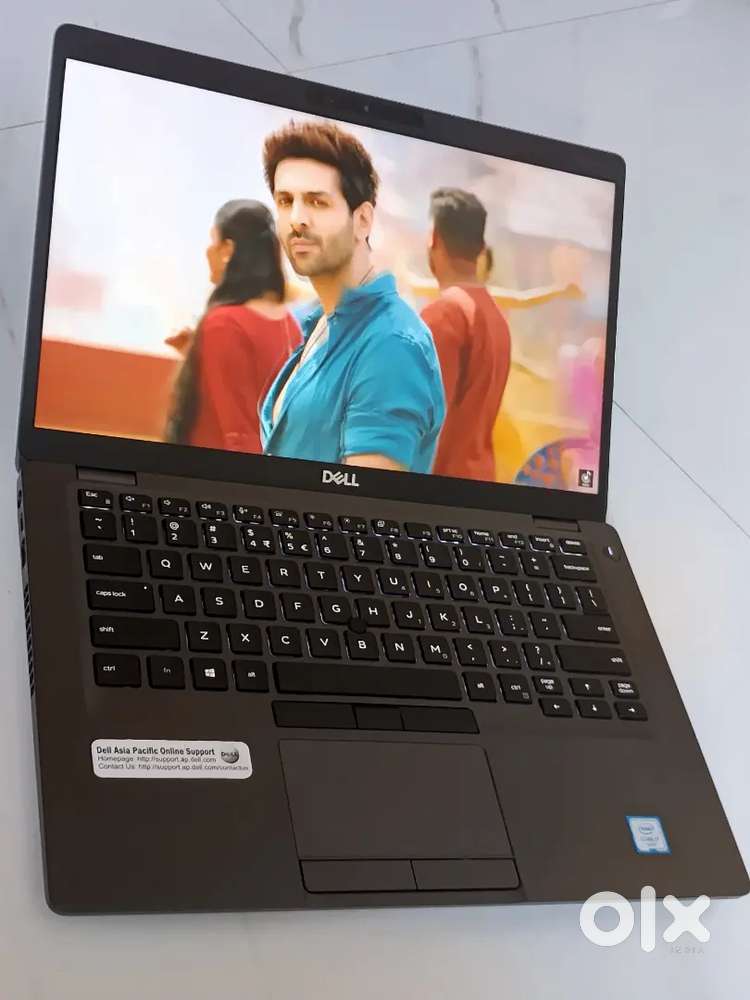 Touchscreen laptop i7 8th Gen/256gb Nvme Ssd 8gb fully ok excellent