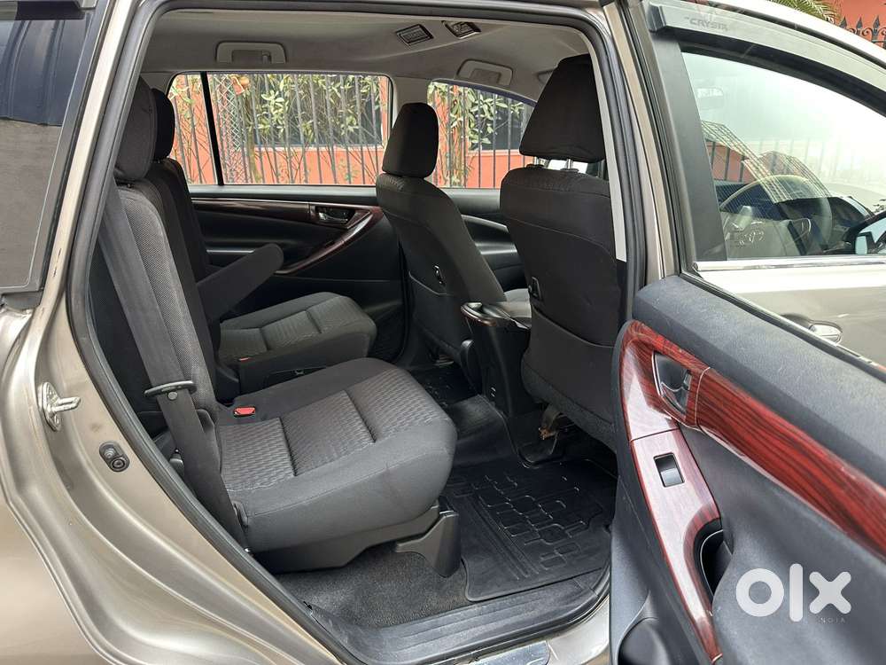 Toyota Innova Crysta 2.4 G Mt, 2018, Diesel