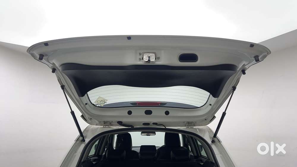 Maruti Suzuki Grand Vitara 1.5 Zeta Cng, 2024, Cng & Hybrids