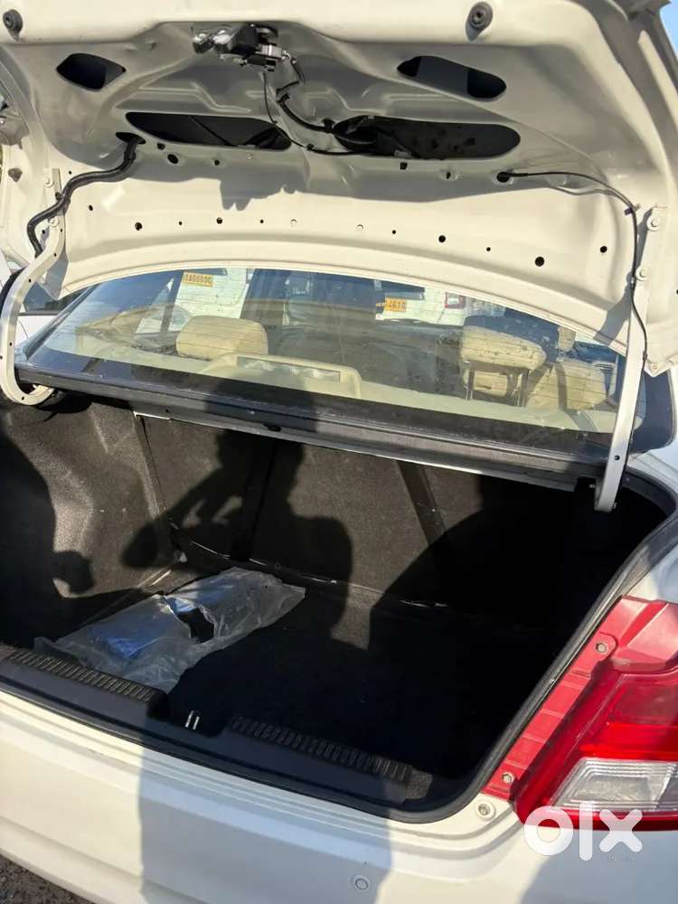 Maruti Suzuki Swift Dzire 2019 Petrol 59125 Km Driven