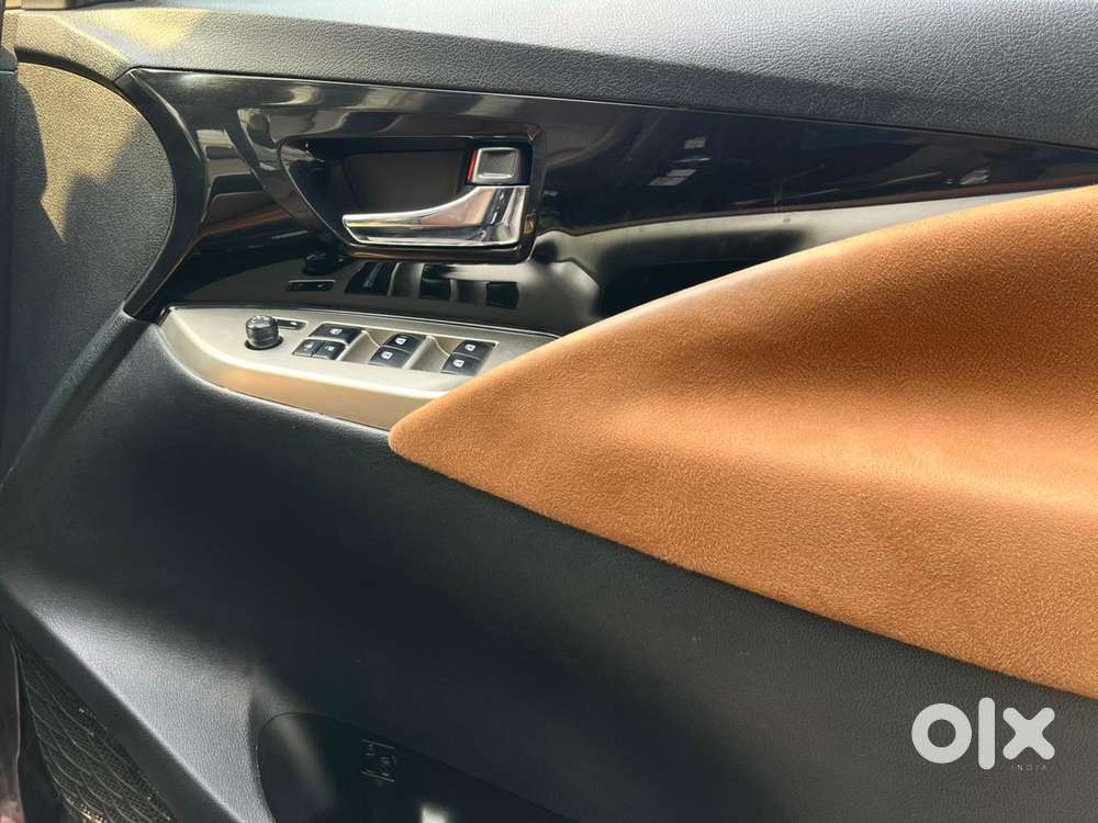 Toyota Innova Crysta 2.8z Automatic, 2018, Diesel