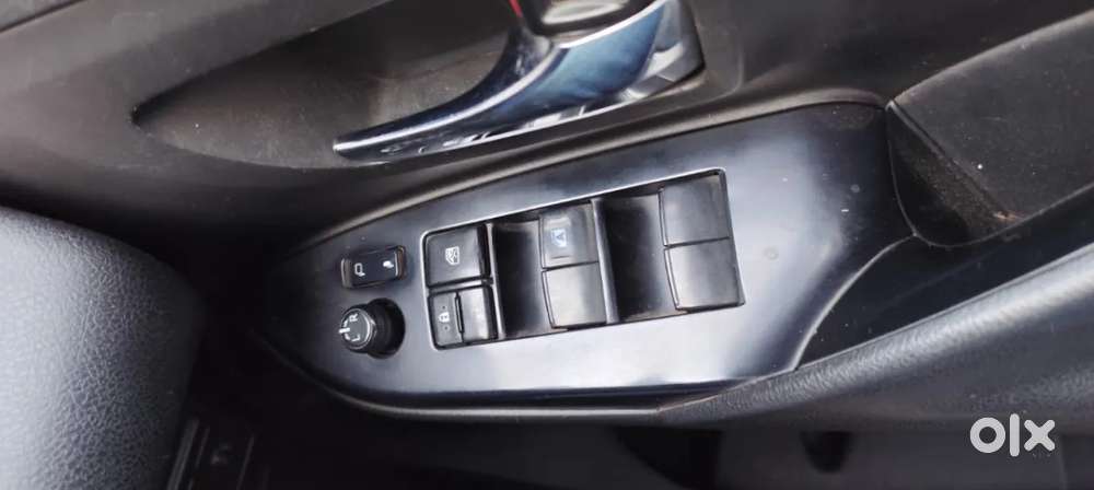 Toyota Innova Crysta [2020-ongoing] 2.4 Gx 7 Str, 2019, Diesel