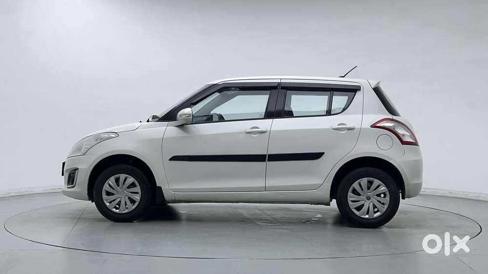 Maruti Suzuki Swift 2018 Vxi, 2017, Petrol