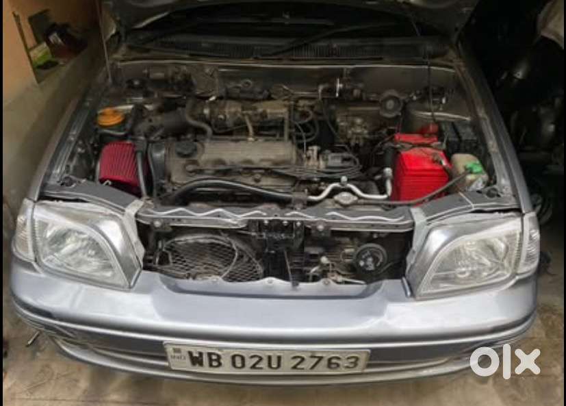 Maruti Suzuki Esteem, Gunmetal Colour Only One In Kolkata