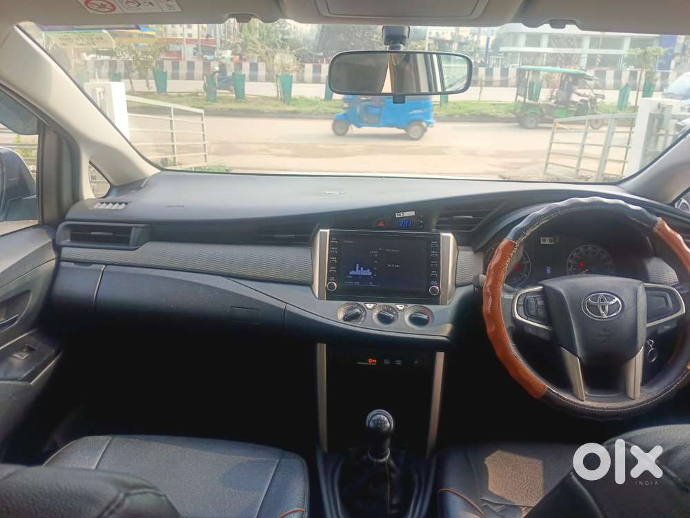 Toyota Innova Crysta 2.4 Gx Mt, 2023, Diesel