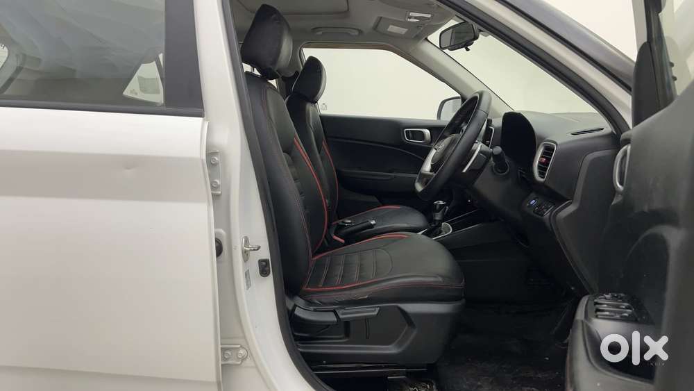 Hyundai Venue 1.0 Sx (o) Turbo Dct, 2021, Petrol