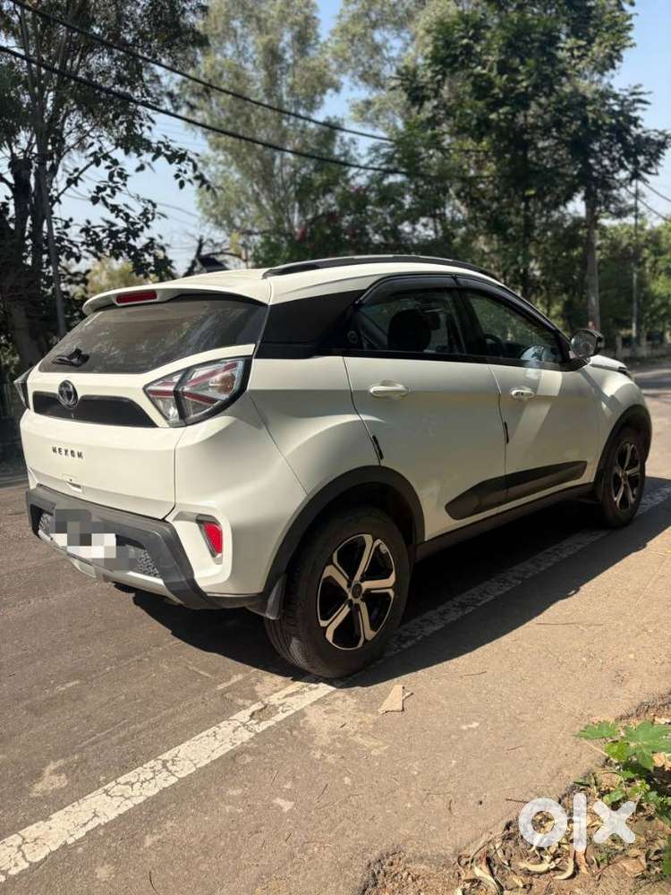 Tata Nexon 1.5 Revotorq Xz Plus (s), 2023, Petrol