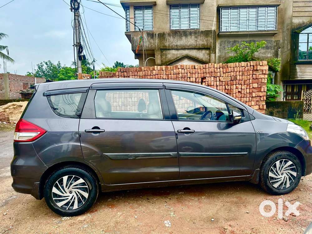 Maruti Suzuki Ertiga Vxi Abs Bs Iv, 2016, Petrol