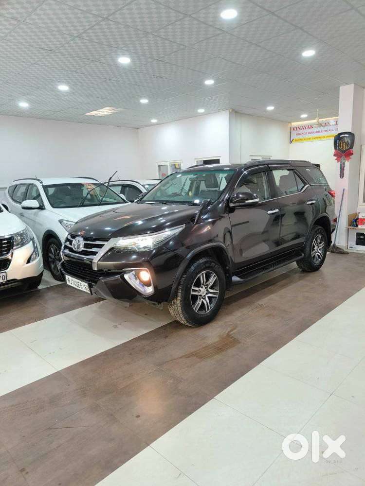 Toyota Fortuner 2.8 2wd Mt, 2016, Diesel