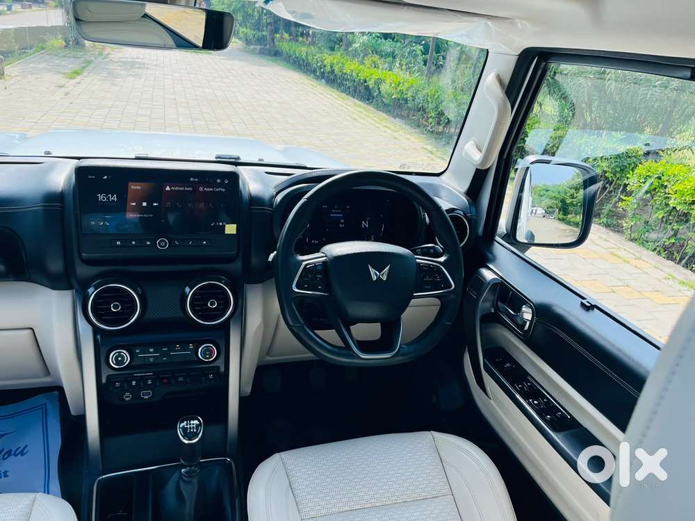 Mahindra Thar Roxx Ax7 L Diesel Mt 2wd, 2025, Diesel